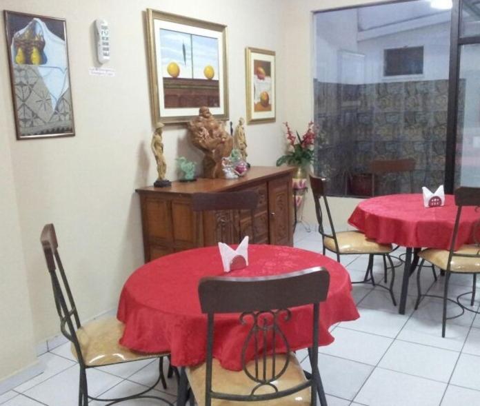 Hostal Casa Suiza Asunción Eksteriør billede